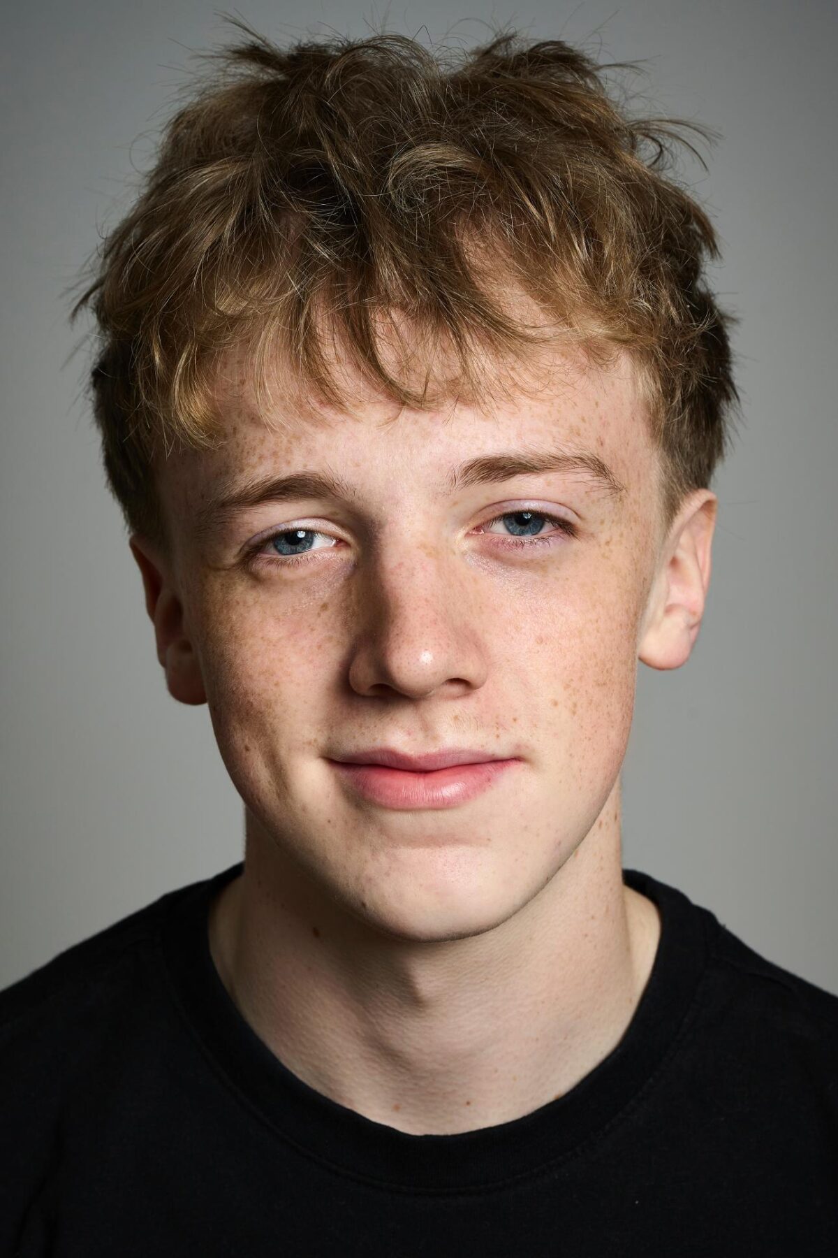 Leo Ashton