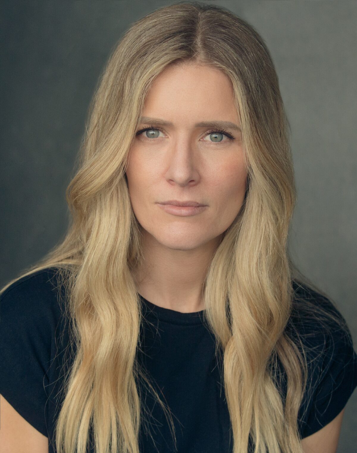 Amy De Bhrún