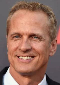 Patrick Fabian